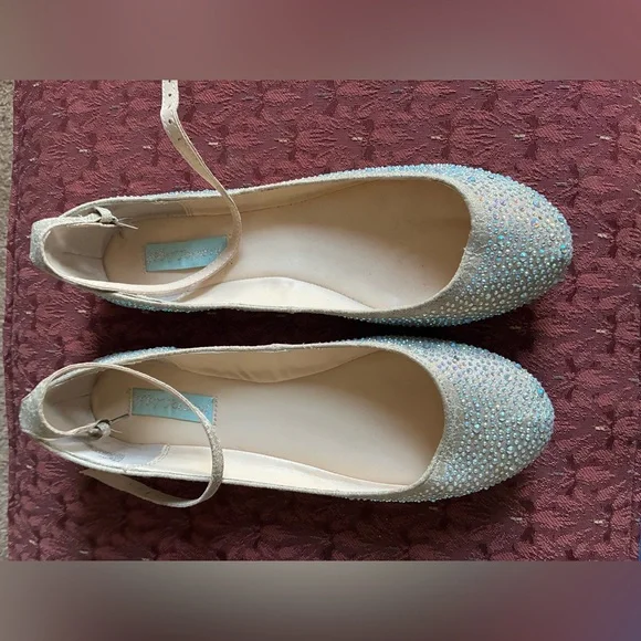 Betsey Johnson ballet flats - Picture 3 of 5